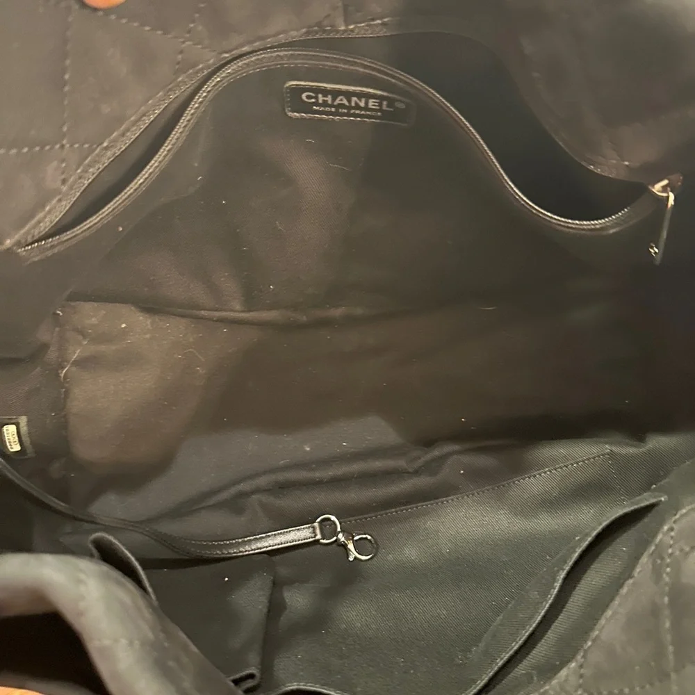 Chanel Natural Beauty Tote - Picture 5 of 14